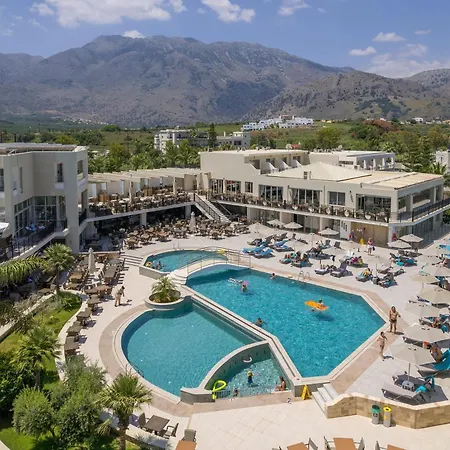 Hotel Vantaris Palace 4*