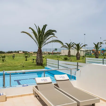 Vantaris Palace Hotel 4*