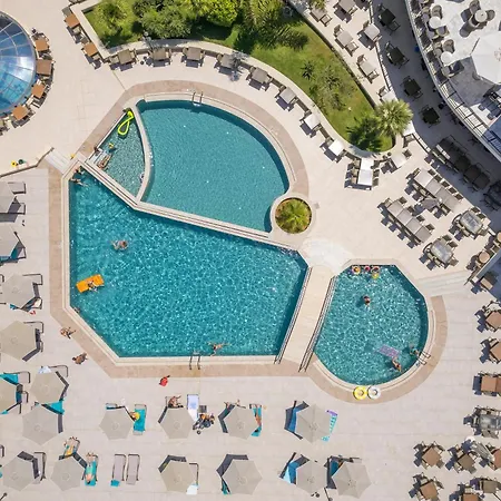 Otel Vantaris Palace