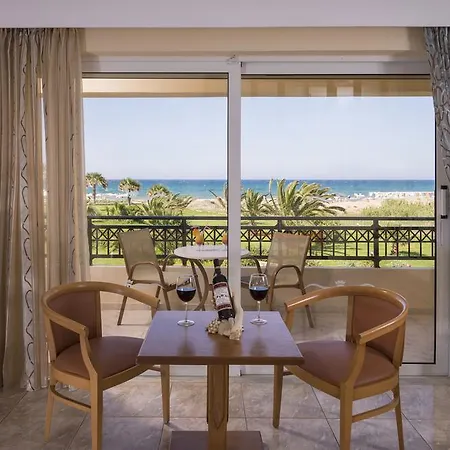 Otel Vantaris Palace 4*